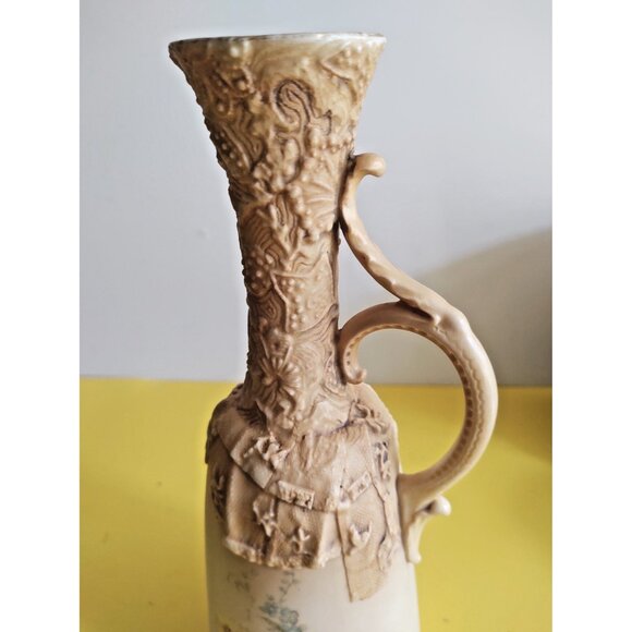 Antique Doulton Burslem England Ornate Raised Motif Pitcher 10 1/2" - 1890-1902 - Picture 10 of 16